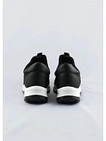 Černé dámské boty slip-on (C1003) Černé dámské boty slip-on (C1003)