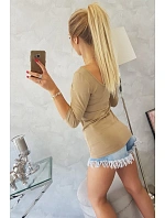 Velbloudí halenka s kulatým výstřihem Velbloudí halenka s kulatým výstřihem
