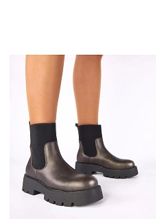 Boty na široké podrážce model 222343 Solea