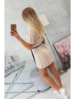 Šaty s ozdobným páskem béžové Šaty s ozdobným páskem béžové