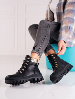 Exkluzívní dámské černé  kotníčkové boty na plochém podpatku