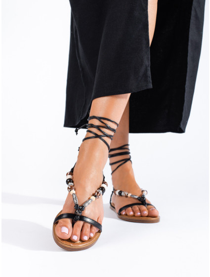 Pěkné dámské  sandály černé bez podpatku