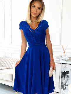 LINDA - Šifonové dámské šaty v chrpové barvě s krajkovým výstřihem 381-3