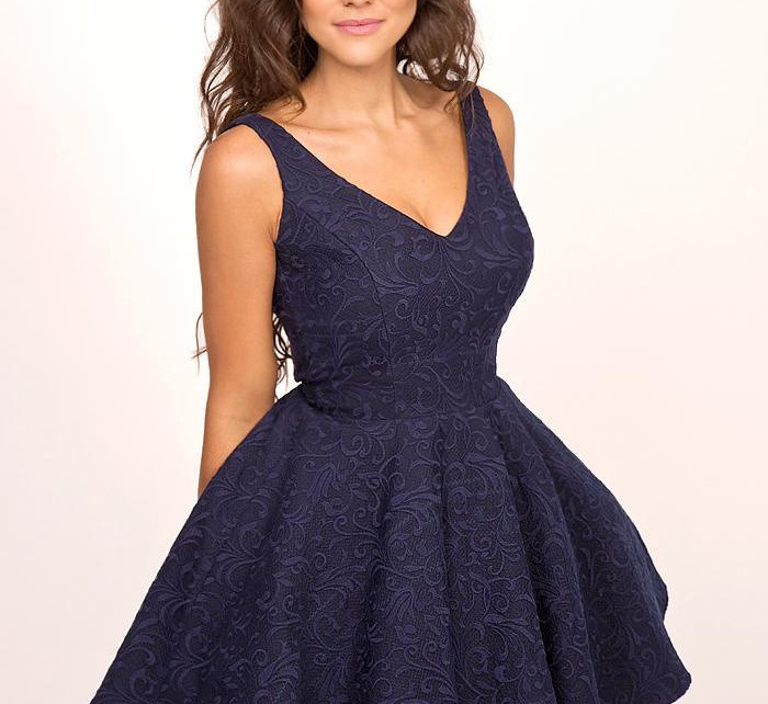 Společenské dámské šaty na ramínka s kolovou sukní tmavě modré - Tmavě modrá / XS - Sherri