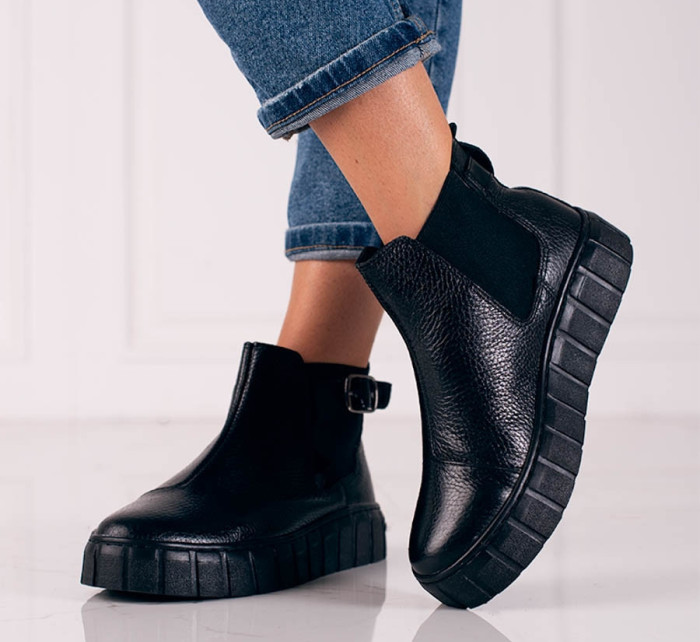 Luxusní černé dámské  kotníčkové boty bez podpatku