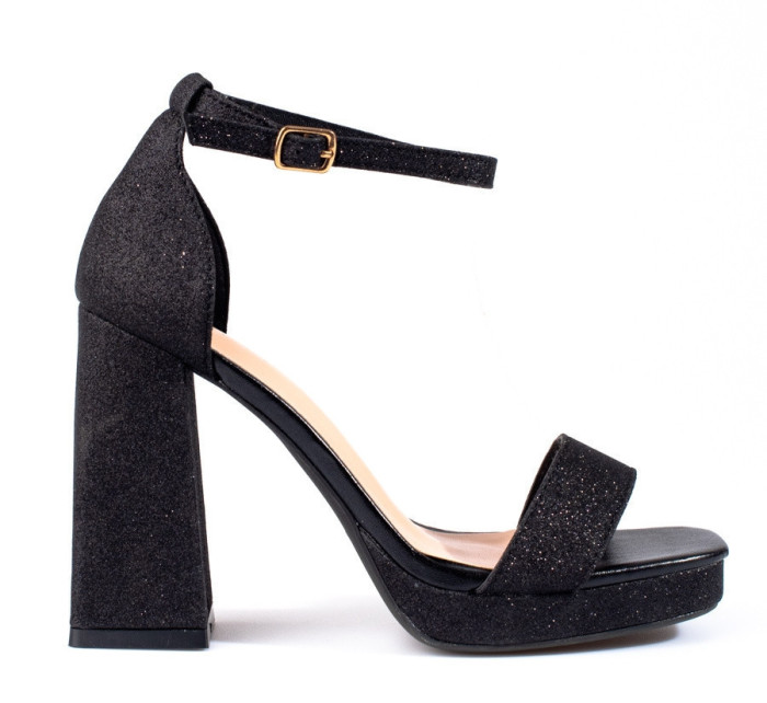 Krásné dámské černé  sandály na širokém podpatku