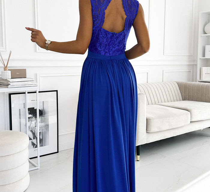 LEA - Světle modré dlouhé dámské šaty s krajkovým výstřihem 211-7