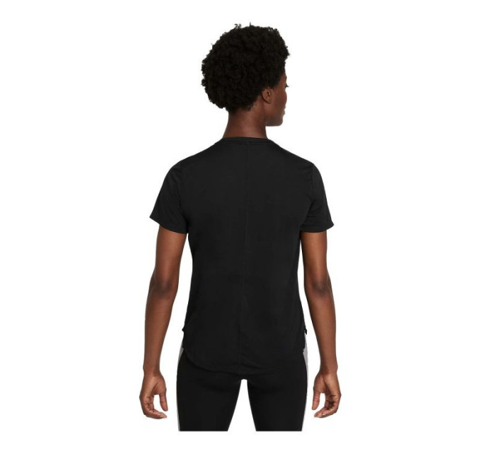 Dámské tréninkové tričko Dri-FIT One W DD0638-010 - Nike
