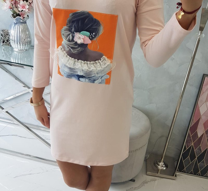 Šaty s 3D grafikou, krajková pudrově růžová