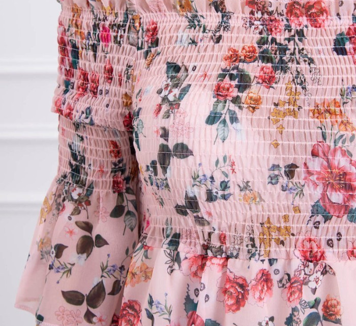 Španělské šaty s květinovým motivem pudrově růžové